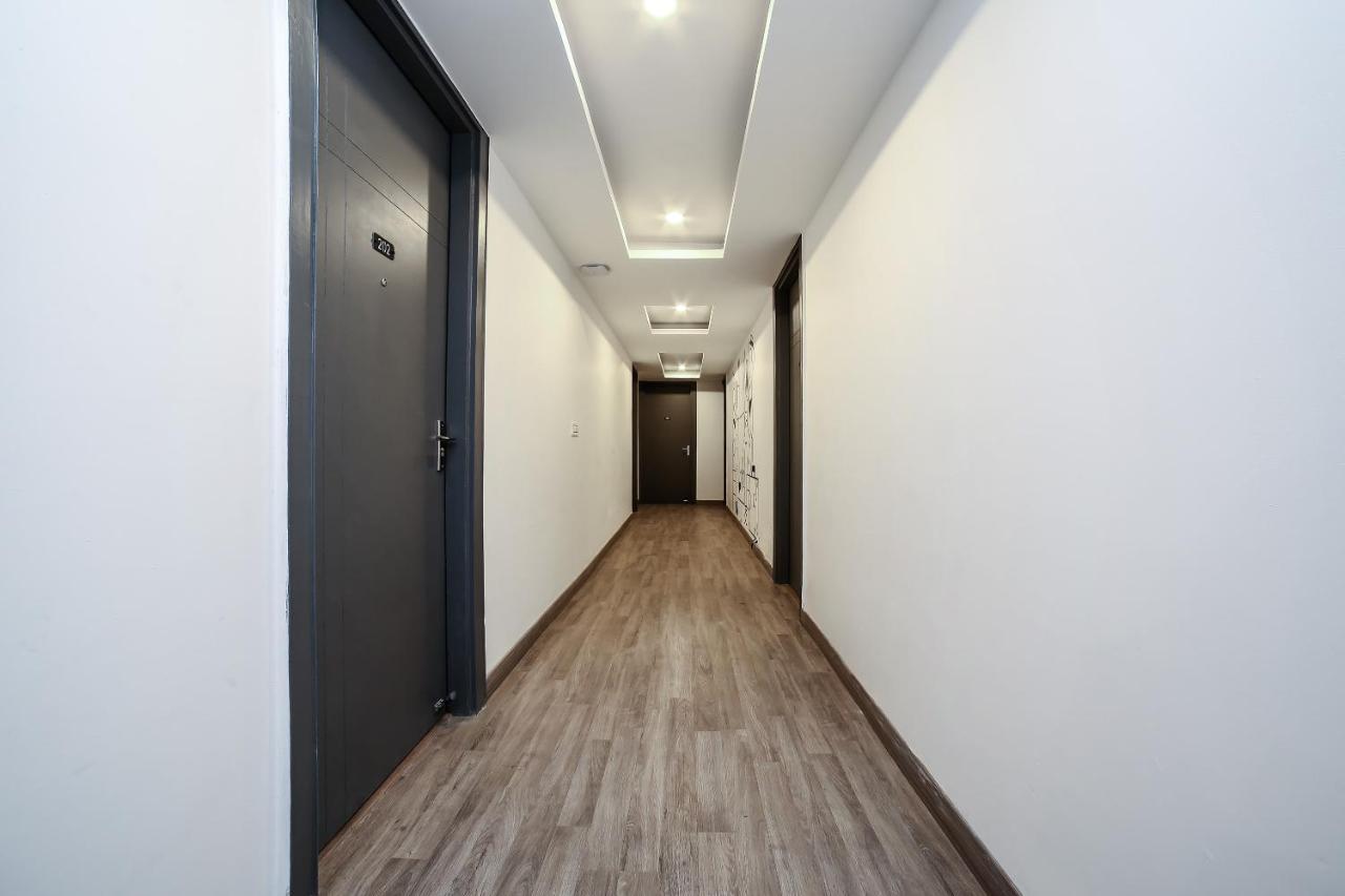 Townhouse Sohna Road 2 Ξενοδοχείο Γκουργκάον Εξωτερικό φωτογραφία